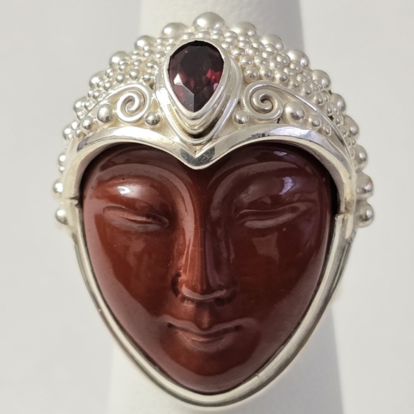 Sajen Sterling Silver 925 Ring with Intricate Design